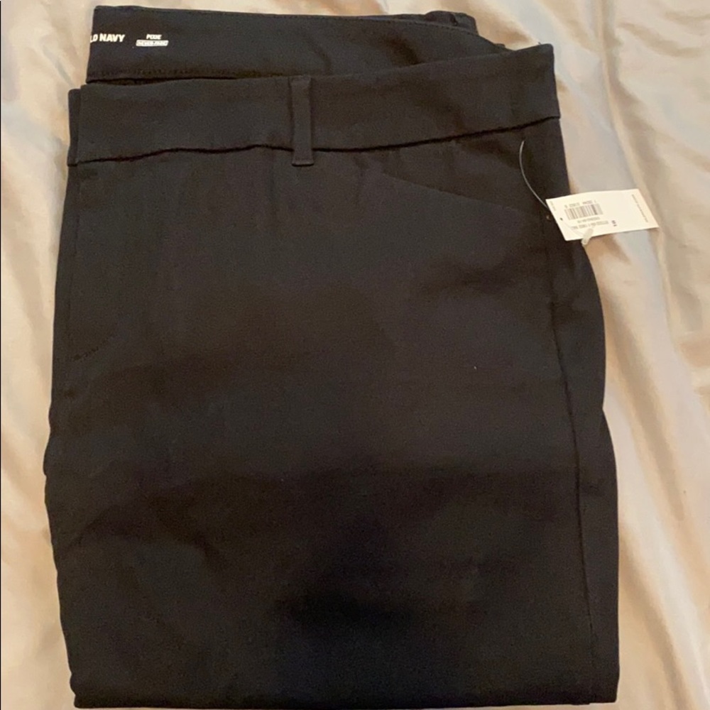 Old navy never fade pixie pants - brand new